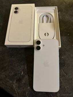 iPhone 16 Plus 128GB White - 3