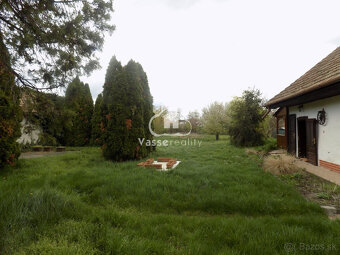 Pozemok 1715 m2 na stavbu domu v obci Tvrdošovce  so starším - 3