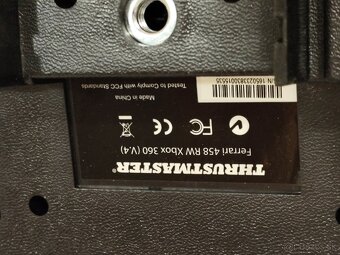 Volant ThrustMaster Ferrari na XBox360 a PC - 3