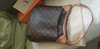 Louis Vuitton model Odeon MM - 3