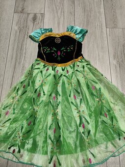 Predám kostým na karneval veľkosť 3-5 - 3