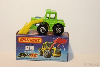Matchbox SF Tractor shovel - 3