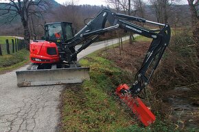 CASE - EUROCOMACH 100TR - 3