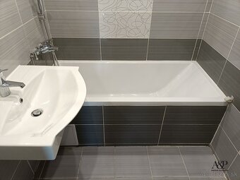 NA PREDAJ REKONŠTRUOVANÝ 4 IZBOVÝ BYT S LOGGIOU, 88M2, UL. S - 3