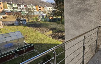 2-IZB. BYT S BALKÓNOM, VYHRIEVANOU GARÁŽOU a ZÁHRADOU - 3