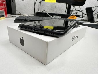 Apple iPhone Se 2020 64gb Black - 3