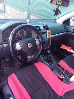 Volkswagen Golf - 3