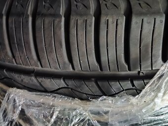 predam letne pneu kumho crugen 255/50/20 - 3