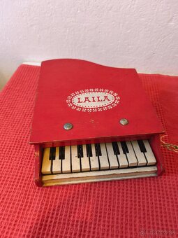 Retro piano detský - 3