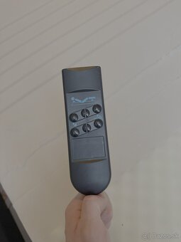 2x jednolôžkové postele s polohovateľnými roštami - 3