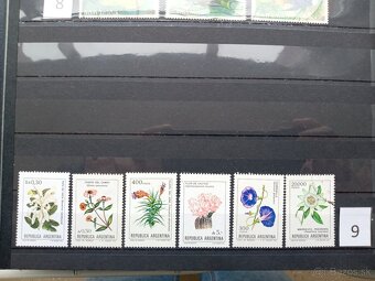 Poštové známky č.437 - AMERIKA - KARIBIK - 20 sérií - 3