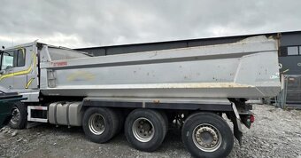 Sklápěč DAF XF510, 8x4 TRIDEM, r.v. 2017, 410.500 km - 3