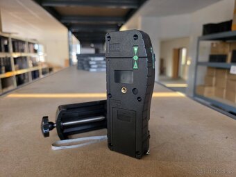 Predám laserový príjmač NORM LR70 - 3