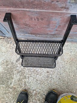 Predam schodiky stupacky Zetor - 3