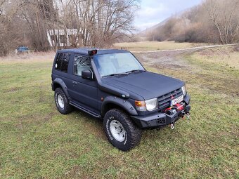 Mitsubishi Pajero 2 - 3