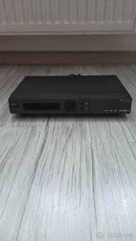 satelitní set-top box Zircon SHD 007 - 3