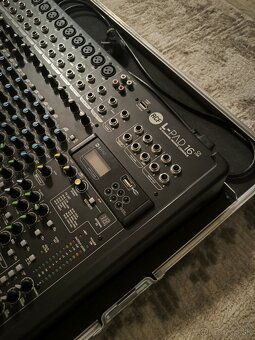 Predám Mixpult RCF LPad16 usb - 3