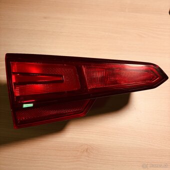 Audi A4 B9 sedan zadné svetlá originál - 3