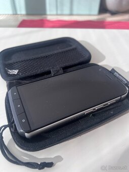 CAT S 61 Thermokamera  zanovnom stave - 3