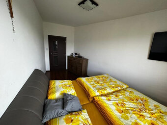 -NAJLACNEJŠÍ- 3i BYT PO REKONŠTRUKCII, BALKÓN, BREZNO MPČĽ - 3