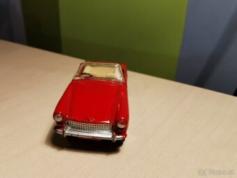 Dinky toys England Austin Healey - 3