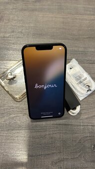 Apple iPhone 13 128GB - 3