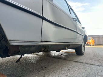 Predám Mercedes w116 280SE - 3