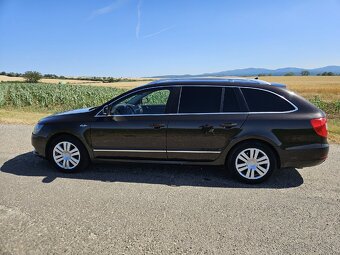 ŠKODA SUPERB 2 COMBI L&K 2.0 TDI 4x4 – LUXUSNÝ SPOLOČNÍK - 3