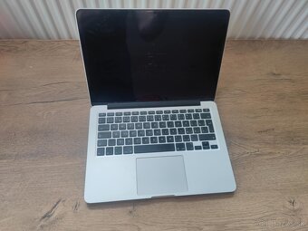 Predám Apple MacBook Pro Retina 13" (Early 2015) – 16 GB RA - 3