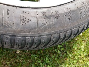 245/45 R 17 zimné - 3