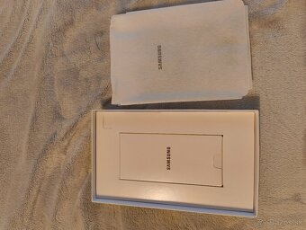 SAMSUNG GALAXY TAB A9 - 3