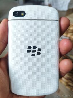 Mobilný telefón BlackBerry Q10 16gb RFN81UW - 3