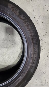 Michelin Primacy 4, 235/50 R18 - 3