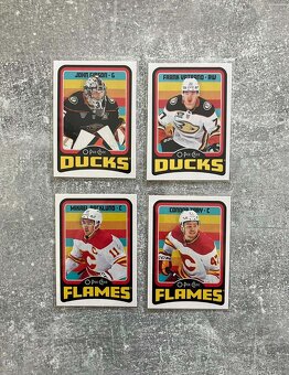 Hokejové kartičky mix NHL 2025 - 3