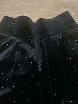 Zamatová sukňa ORSAY - 3