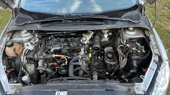 307 SW 2.0 HDi RHY - 3