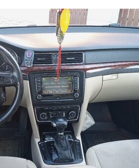 Predám Škoda superb 2.0 TDi 4x4 - 3