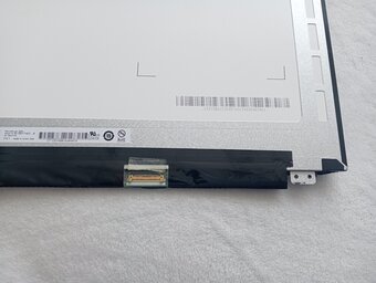 predám 15.6" LED SLIM displej 30pin , eDP , B156HTN03 - 3