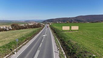 Billboard - hlavná cesta medzi NMnV a Starou Turou - 3