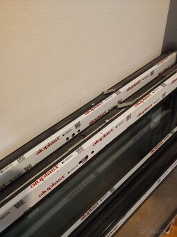 Plastové okná dva ks - 3