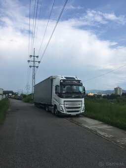 Vodič kamiónu MKD - pravidelná linka - 3