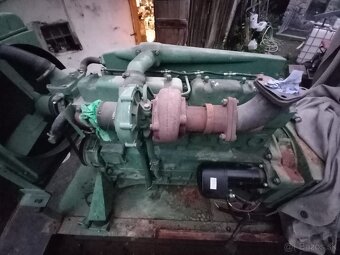 Motor URIV 6V - 3