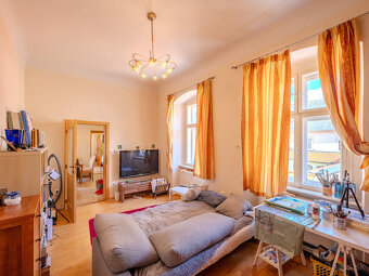 IBA U NÁS 2 izbový staromestský byt so súkromným parkovaním - 3
