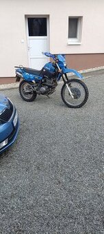 Predám Yamaha XT 600/500 - 3