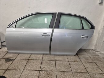 Predám bočné dvere pre Volkswagen Golf 5 V Jetta mk5 - 3