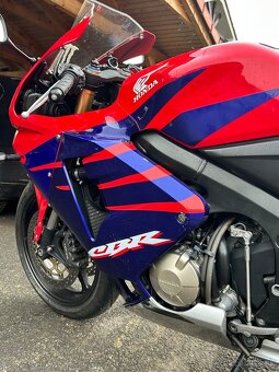 Honda Cbr 600rr - 3