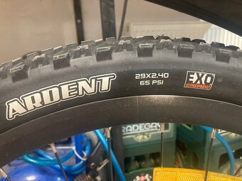 Crussis e-largo 5.7 20” - 3