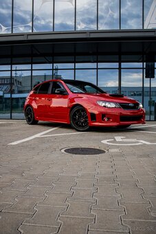 Subaru impreza wrx sti hatchback - 3
