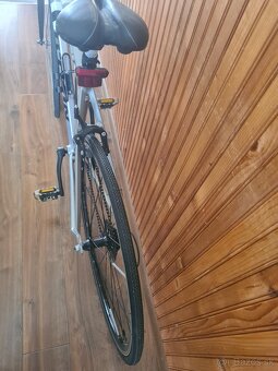 Cestný bicykel TRIBAN 100 - 3