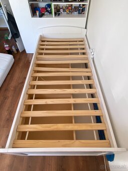 Rozkladcia postel suflíkmi - 3